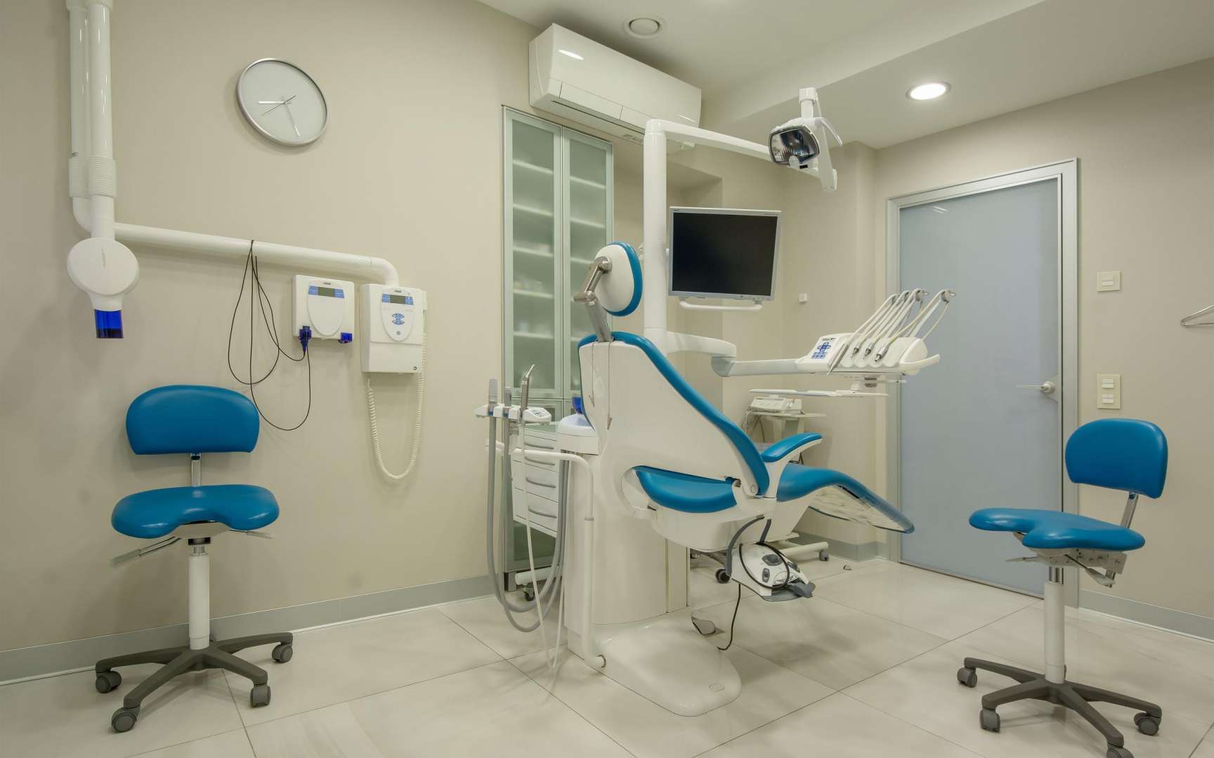 Стоматологические клиники спб меди